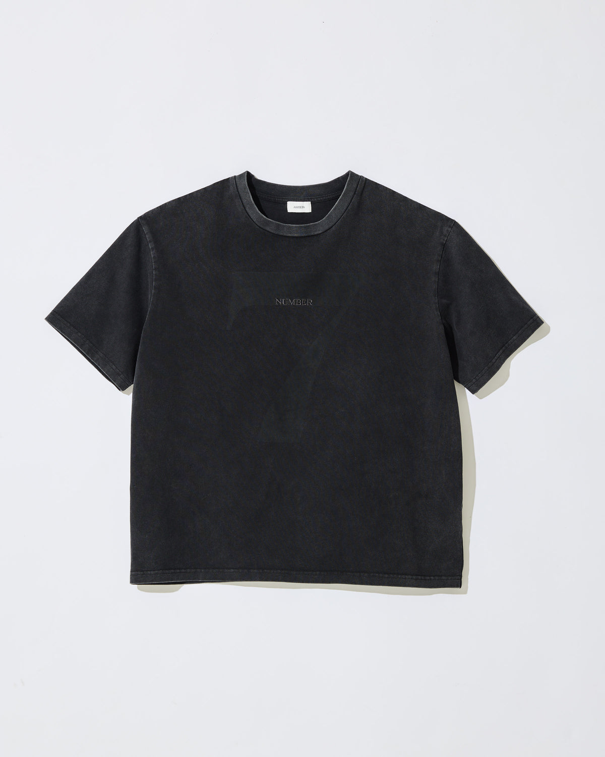 VINTAGE GRAPHIC T-SHIRT